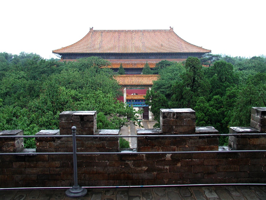 Ming Tombs \n (Click for next picture)