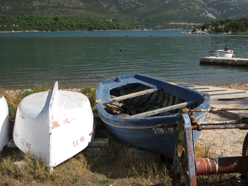 Harbor at Ston \n (Click for next picture)